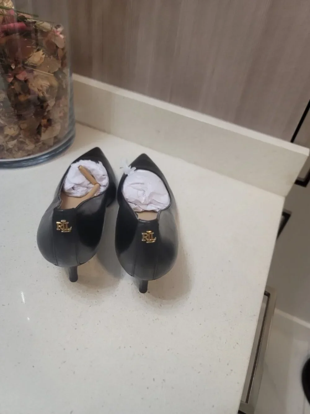Lauren Ralph Lauren Leather Pointed Toe Black Pump US 6 B Leather Lined New